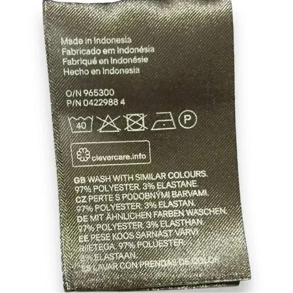 H&M Black Short Sleeve Satin Cutout Sleeve and Back with Silver Detail Minidress - Picture 7 of 16